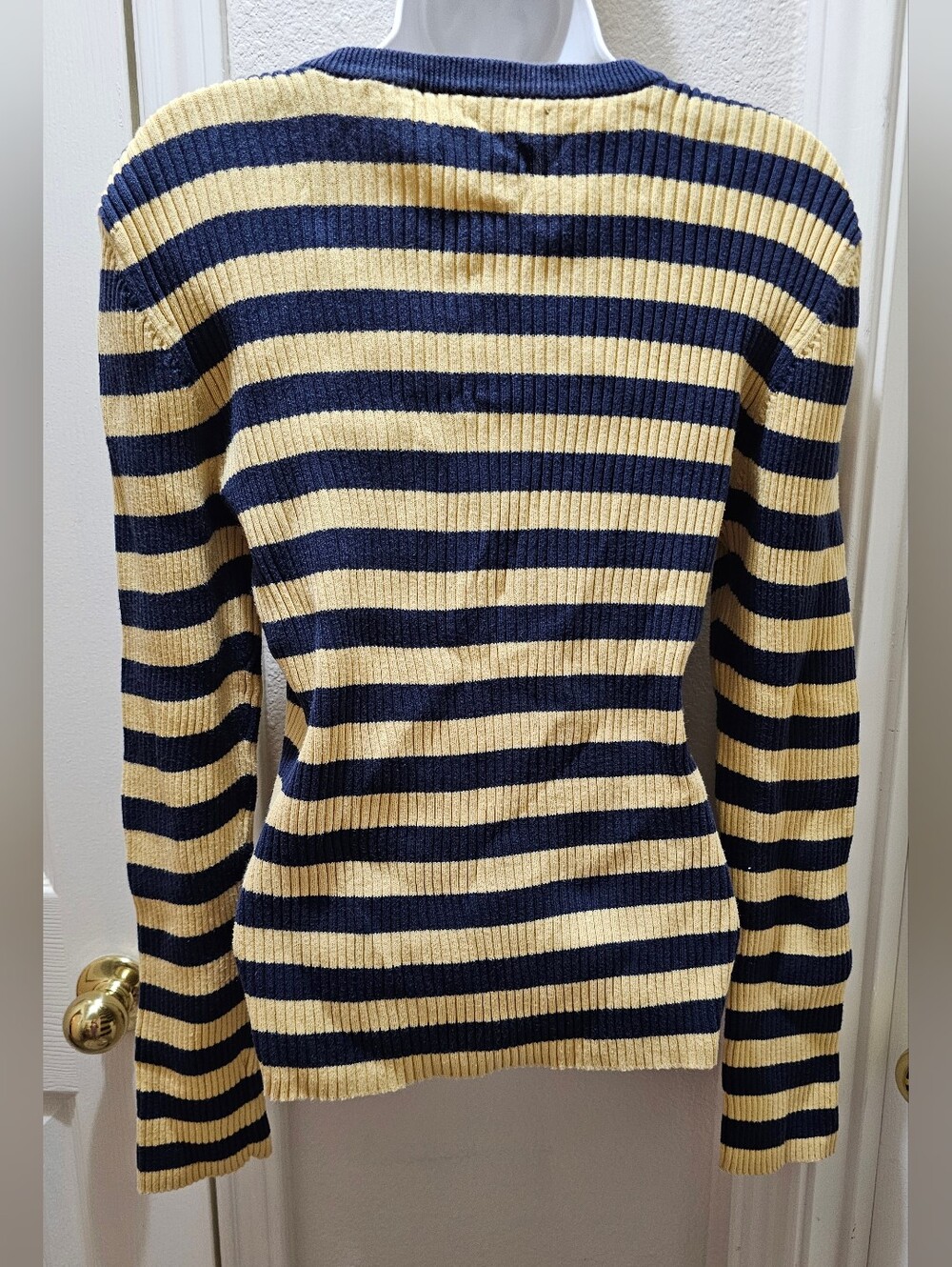 Tommy Hilfiger 100% cotton Ribbed Vee Neck sweater size Large EUXLC - Picture 6 of 10